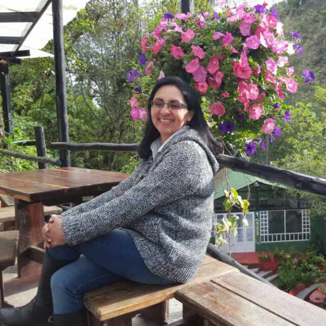 <em>Lucia Fuentes</em>